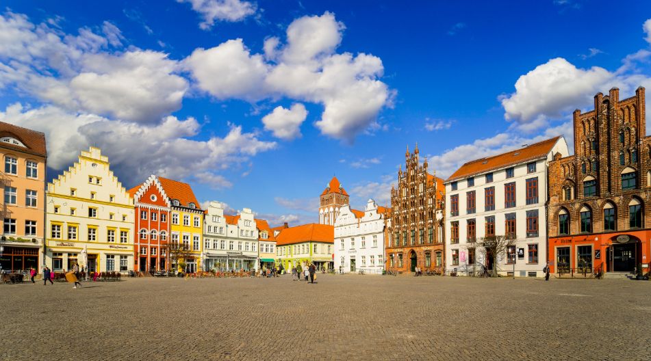Der Marktplatz der Hansestadt Greifswald.